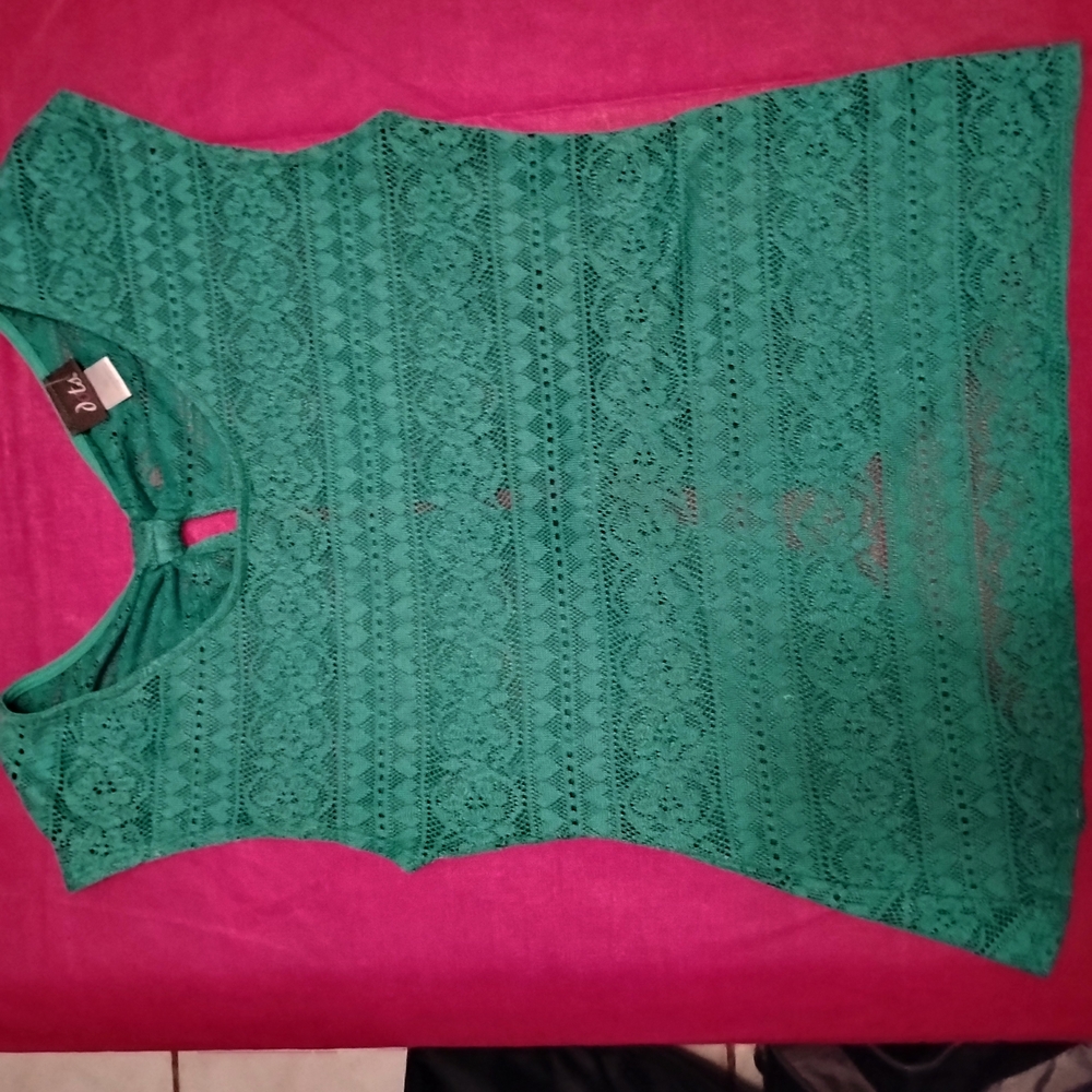 Green Lace Sleeveless Top